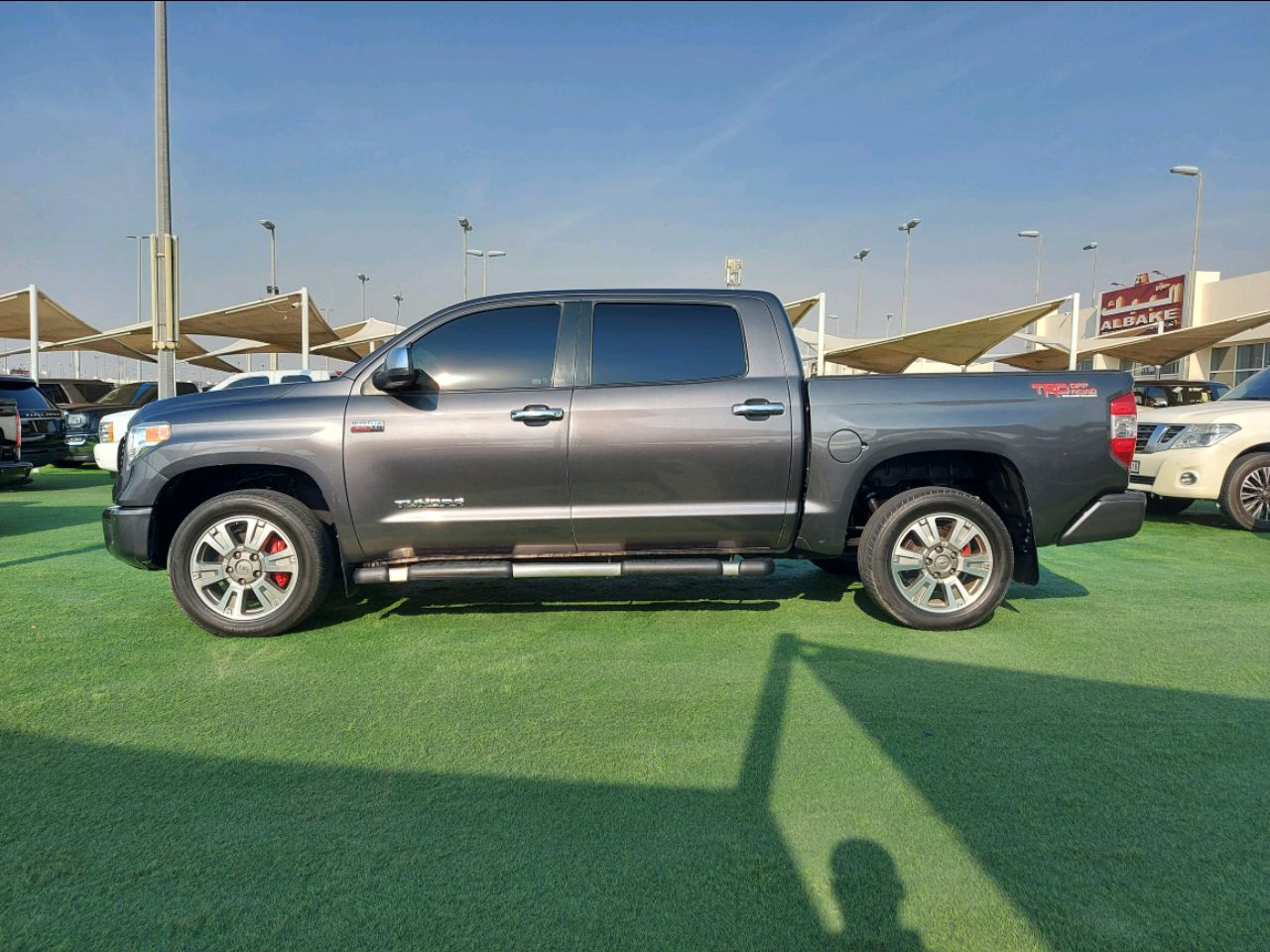 Toyota Tundra - Image 5