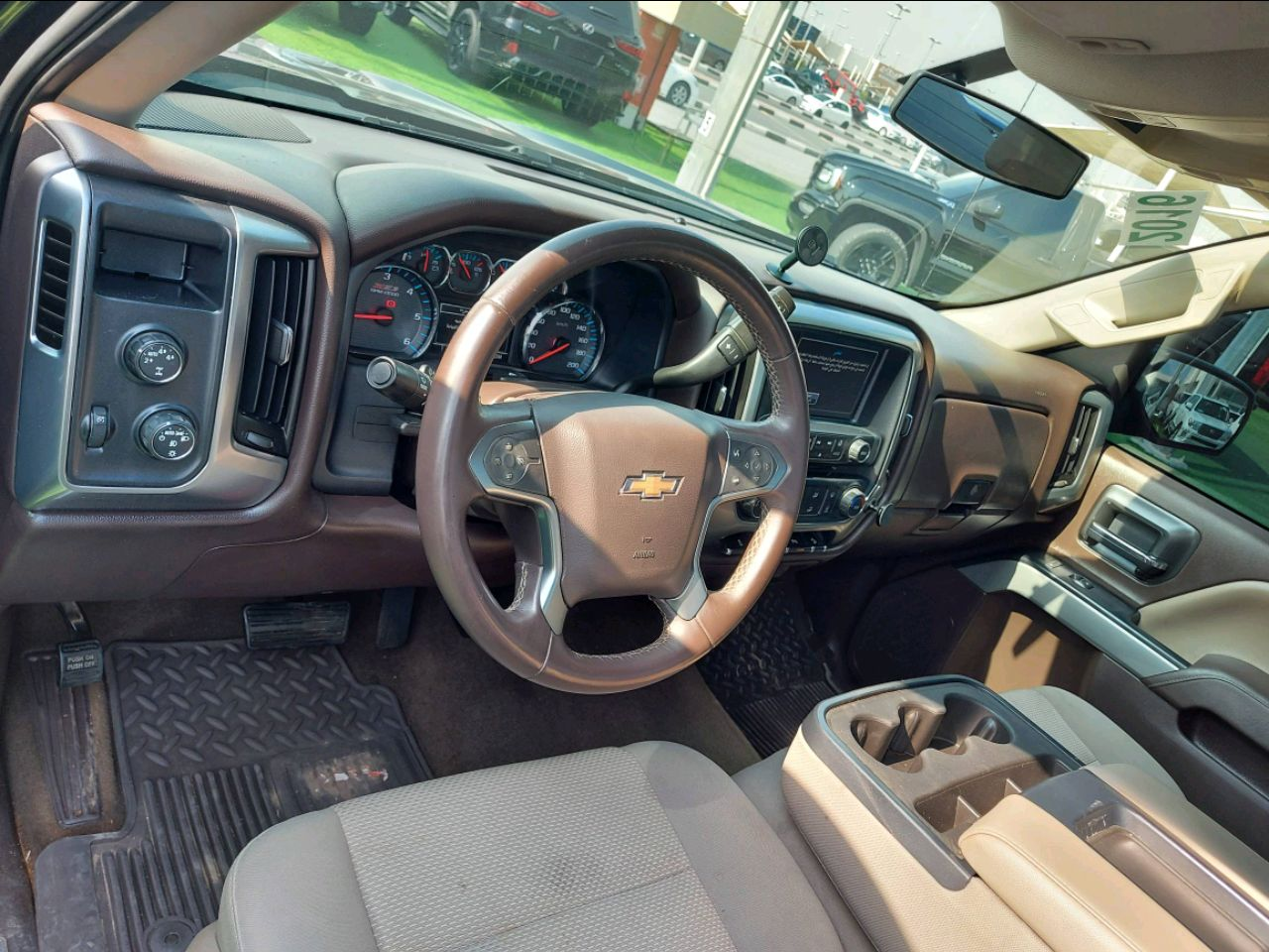 Chevrolet Silverado - Image 6