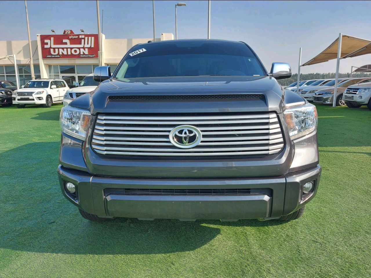 Toyota Tundra - Image 4