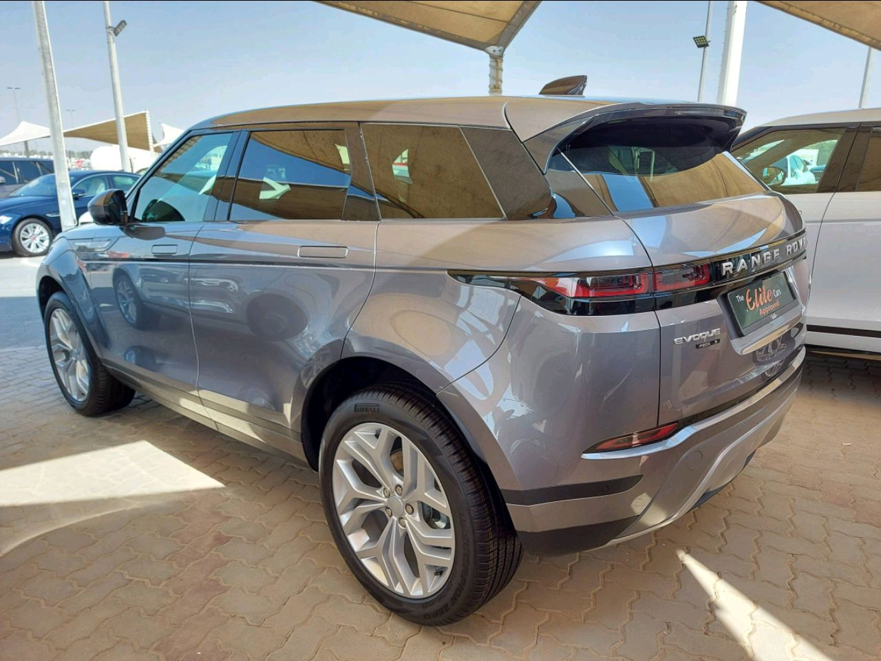 Range Rover Evoque - Image 2