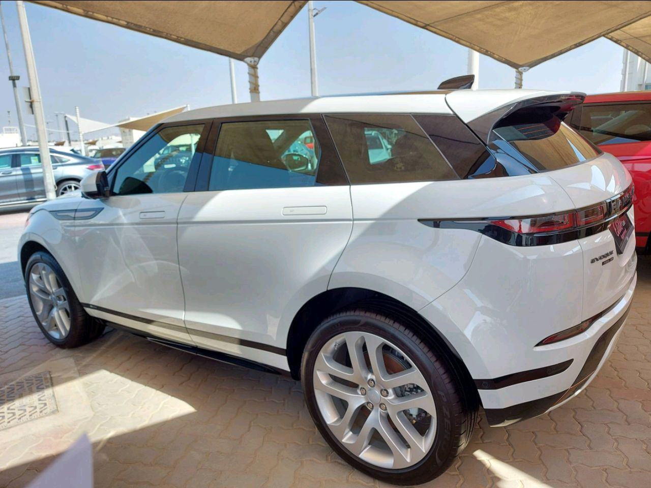 Range Rover Evoque - Image 2