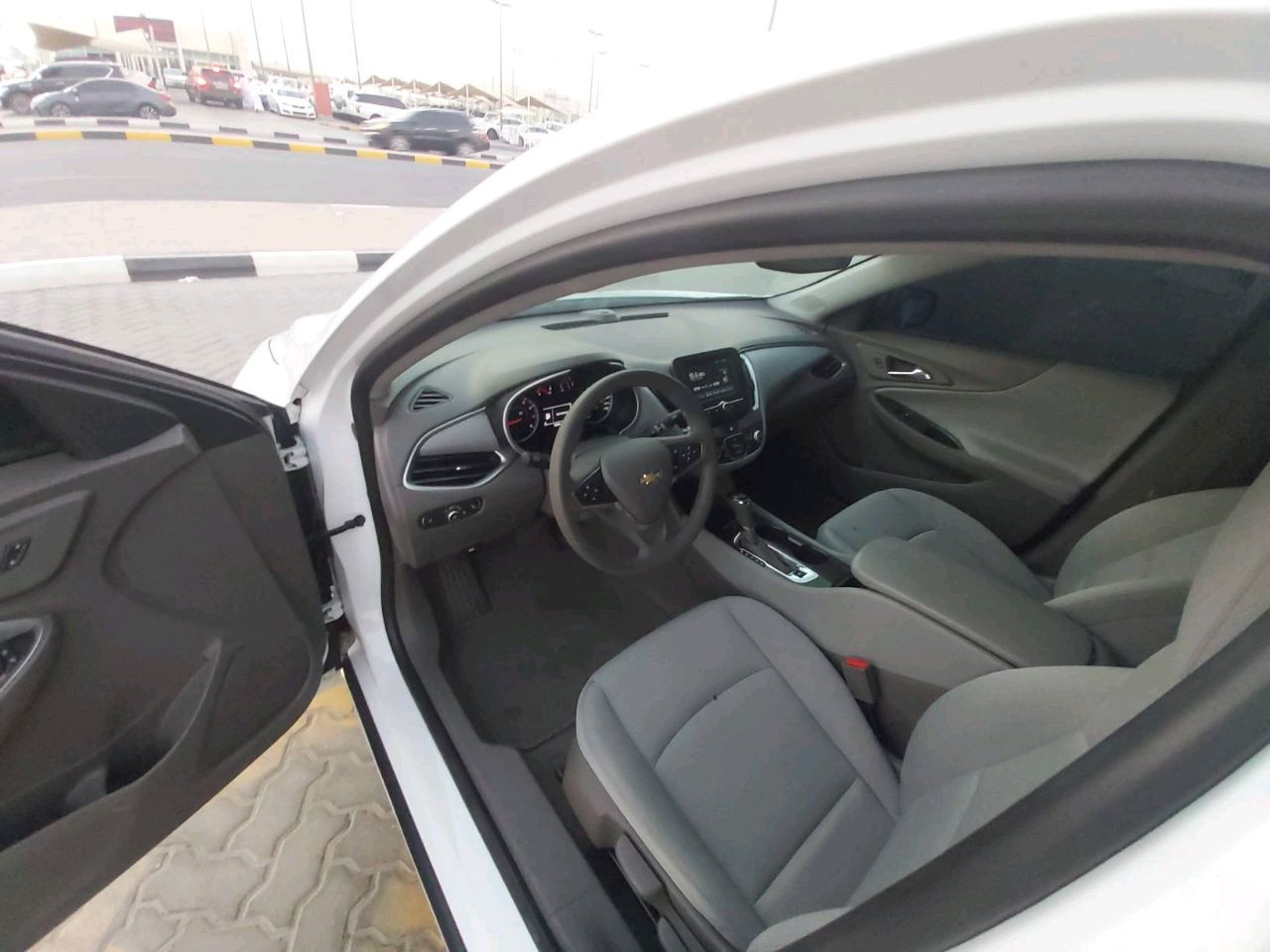 Chevrolet Malibu - Image 9