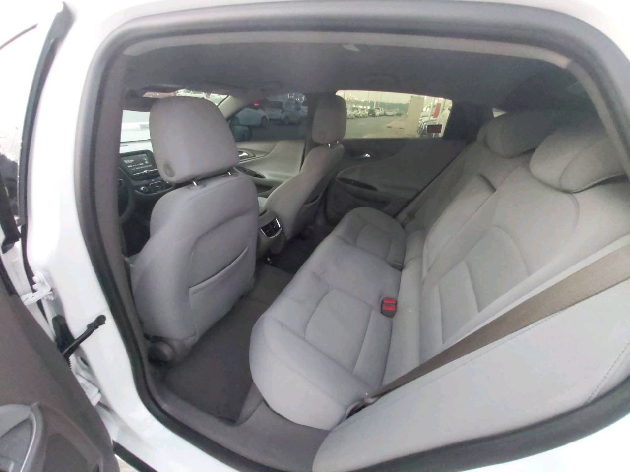 Chevrolet Malibu - Image 7