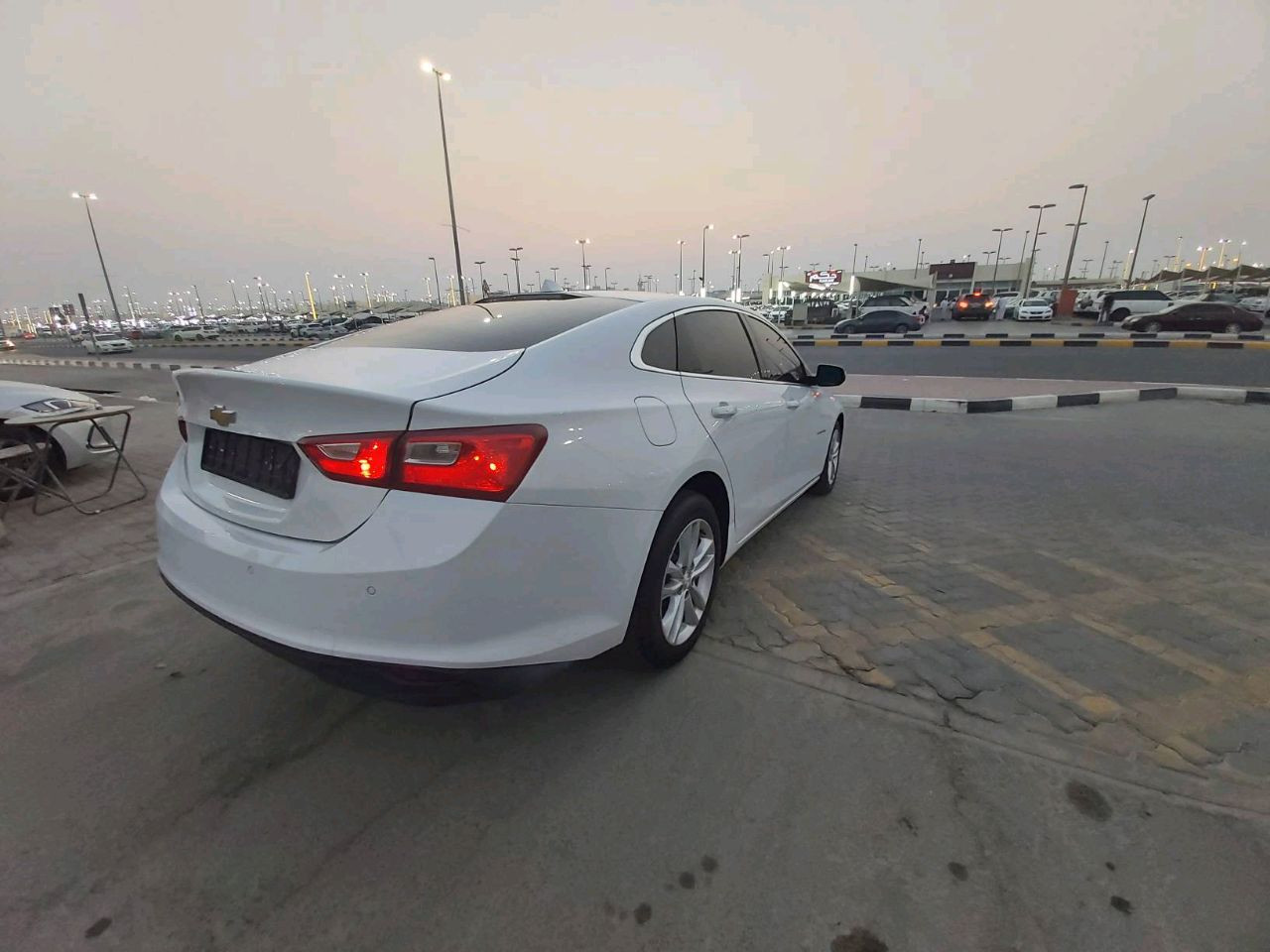 Chevrolet Malibu - Image 4