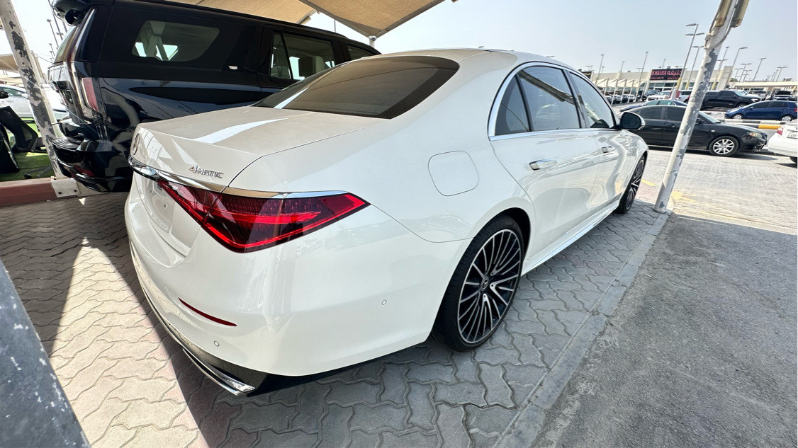 Mercedes Benz S-Class - Image 5