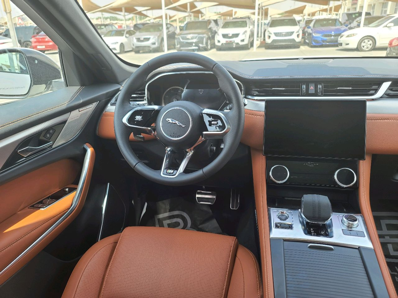 Jaguar F‑PACE - Image 16