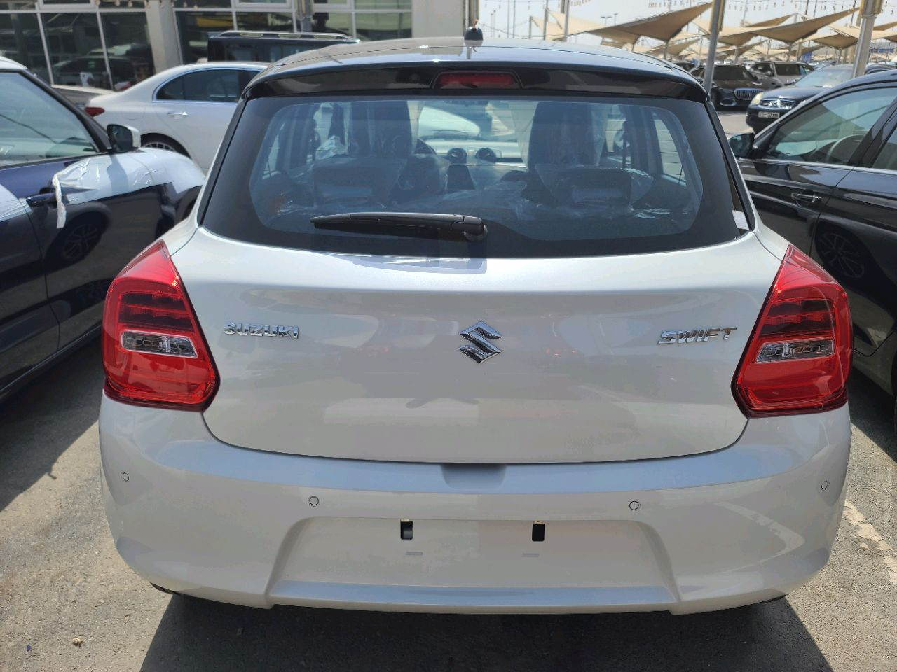 Suzuki Swift - Image 10