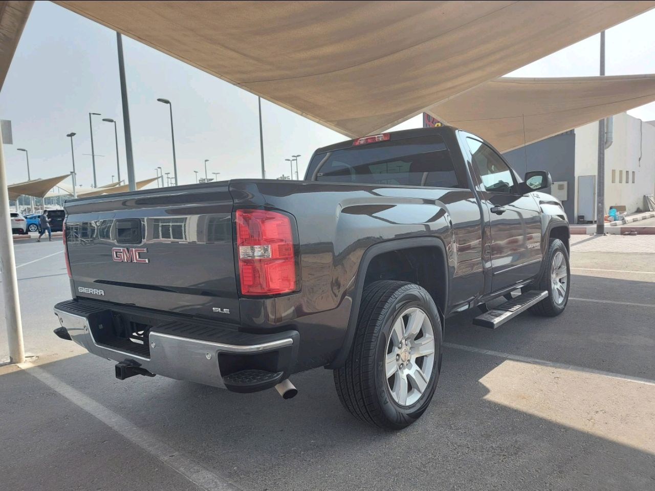 GMC Sierra - Image 4