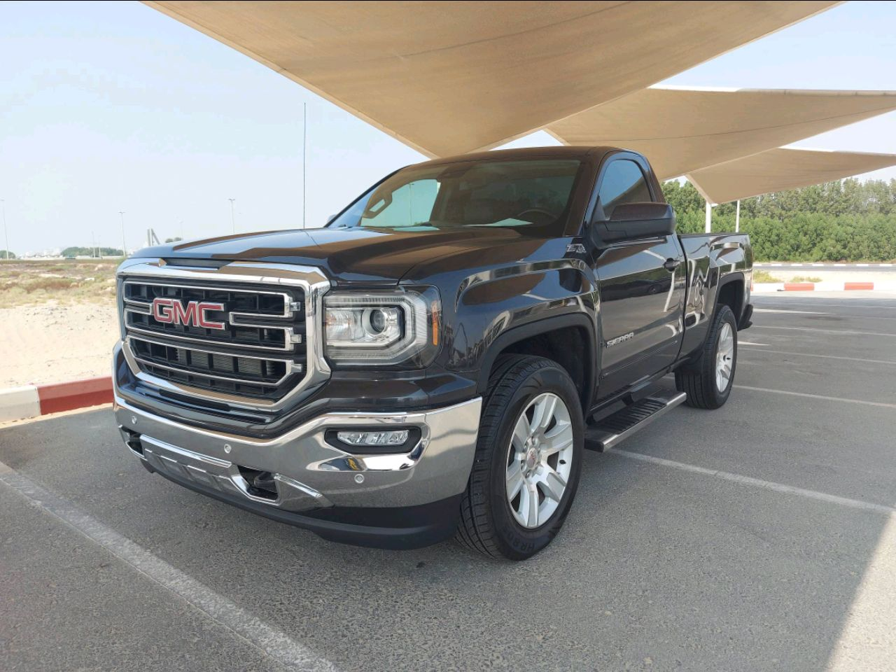 GMC Sierra - Image 5