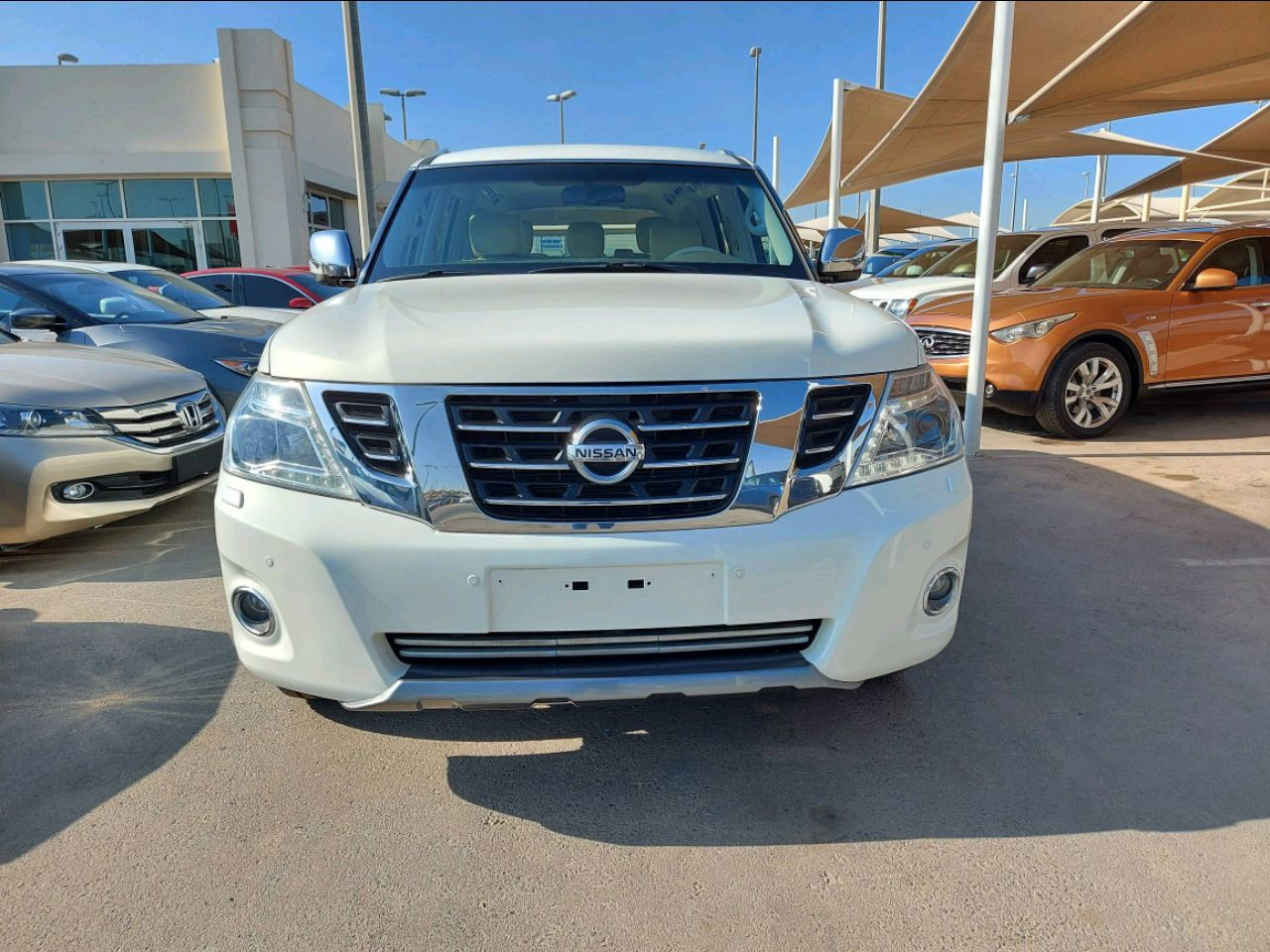 Nissan Patrol - Image 4