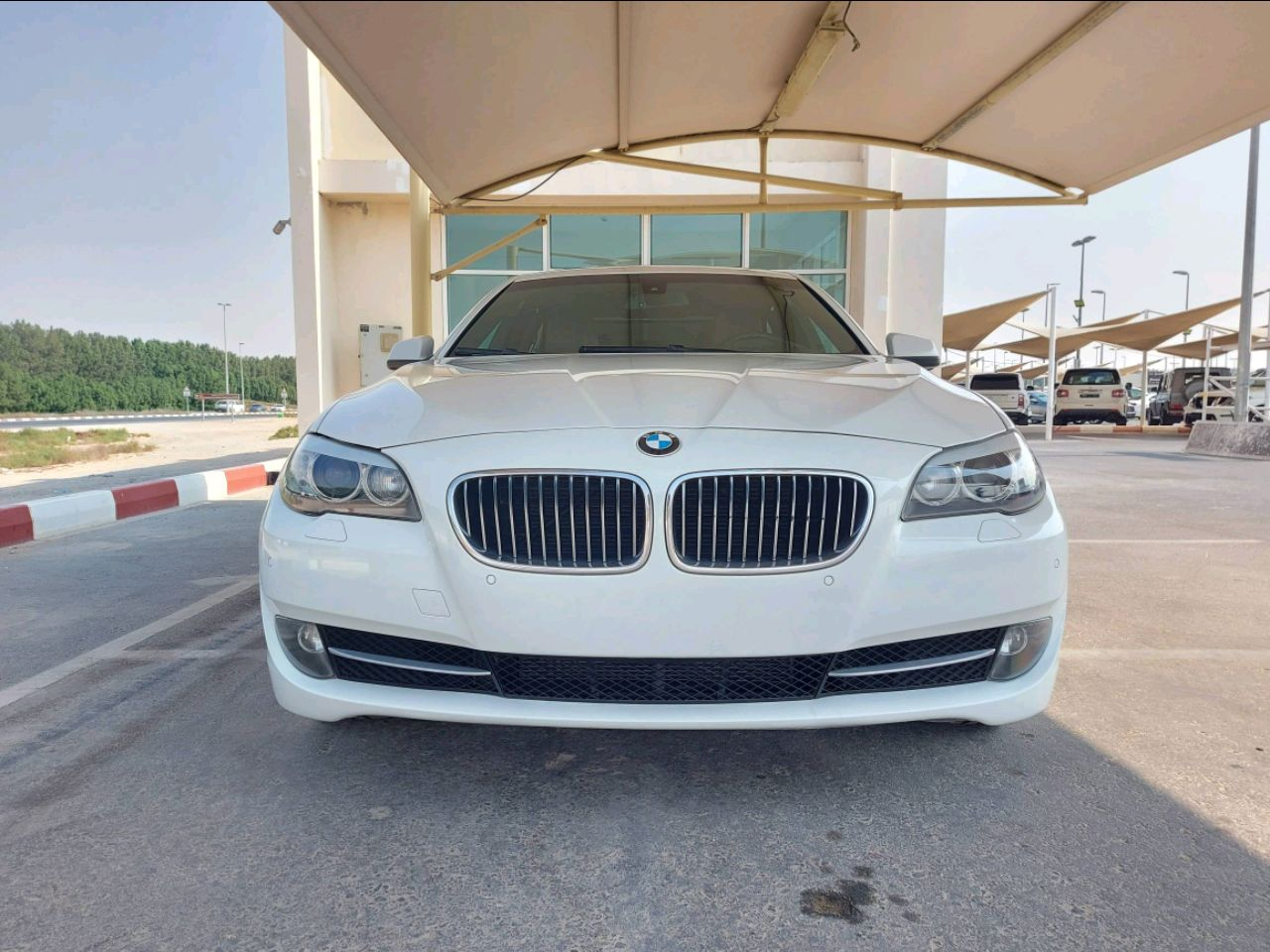 BMW 5-Series - Image 3