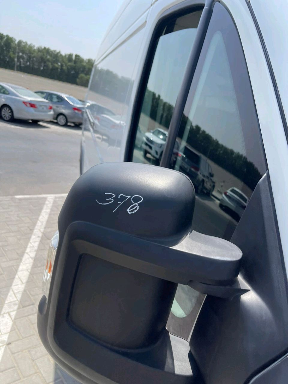 Peugeot BOXER - Image 15