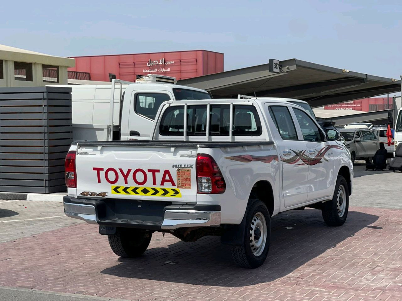 Toyota Hilux - Image 5