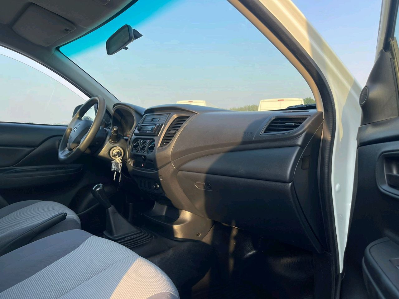 Mitsubishi L200 - Image 8