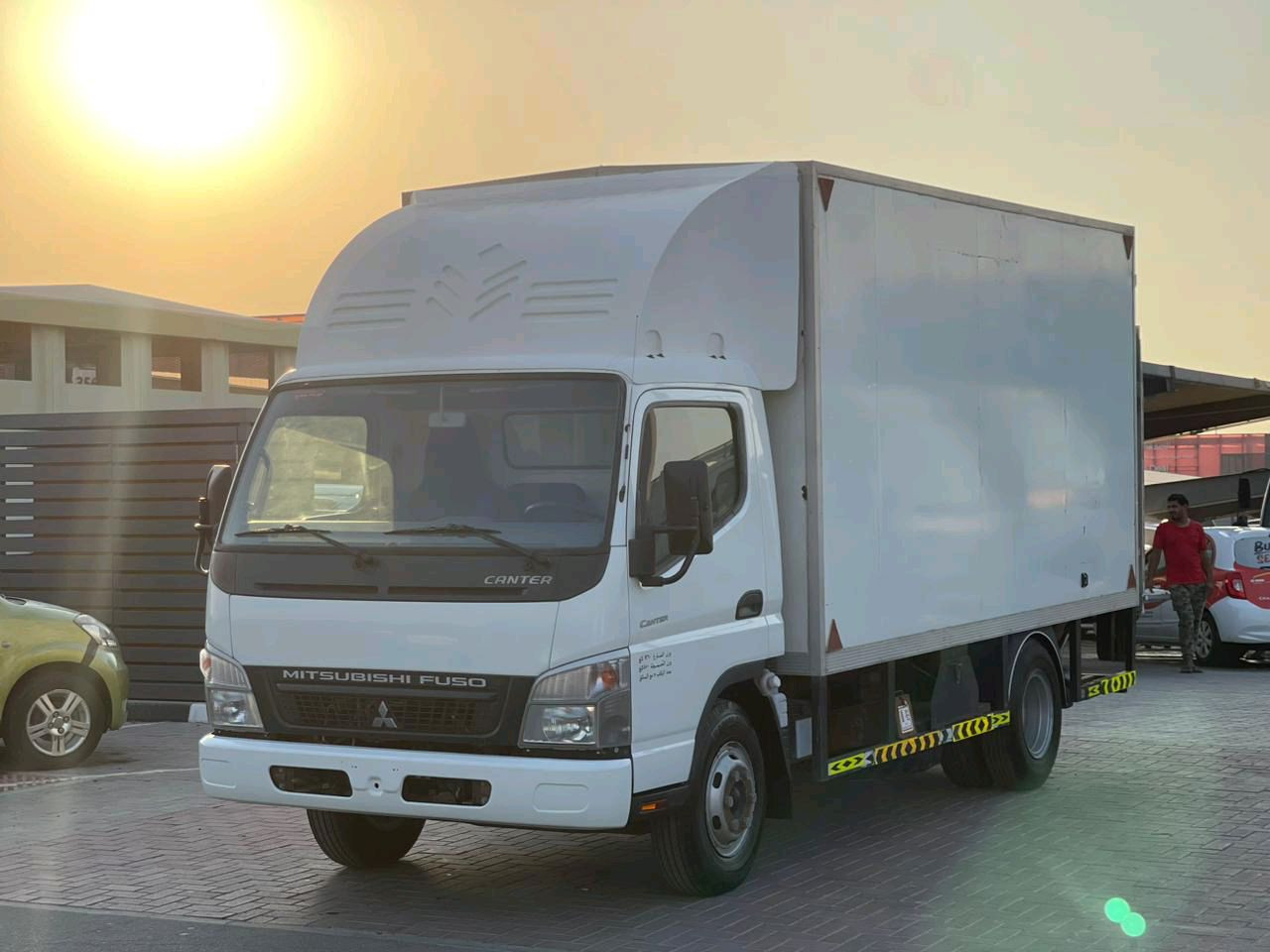 Mitsubishi Canter - Image 8