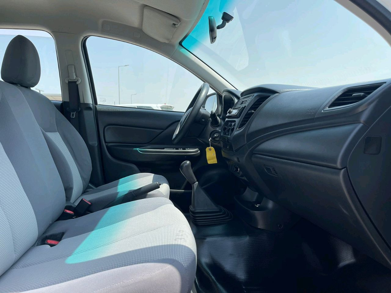 Mitsubishi L200 - Image 12