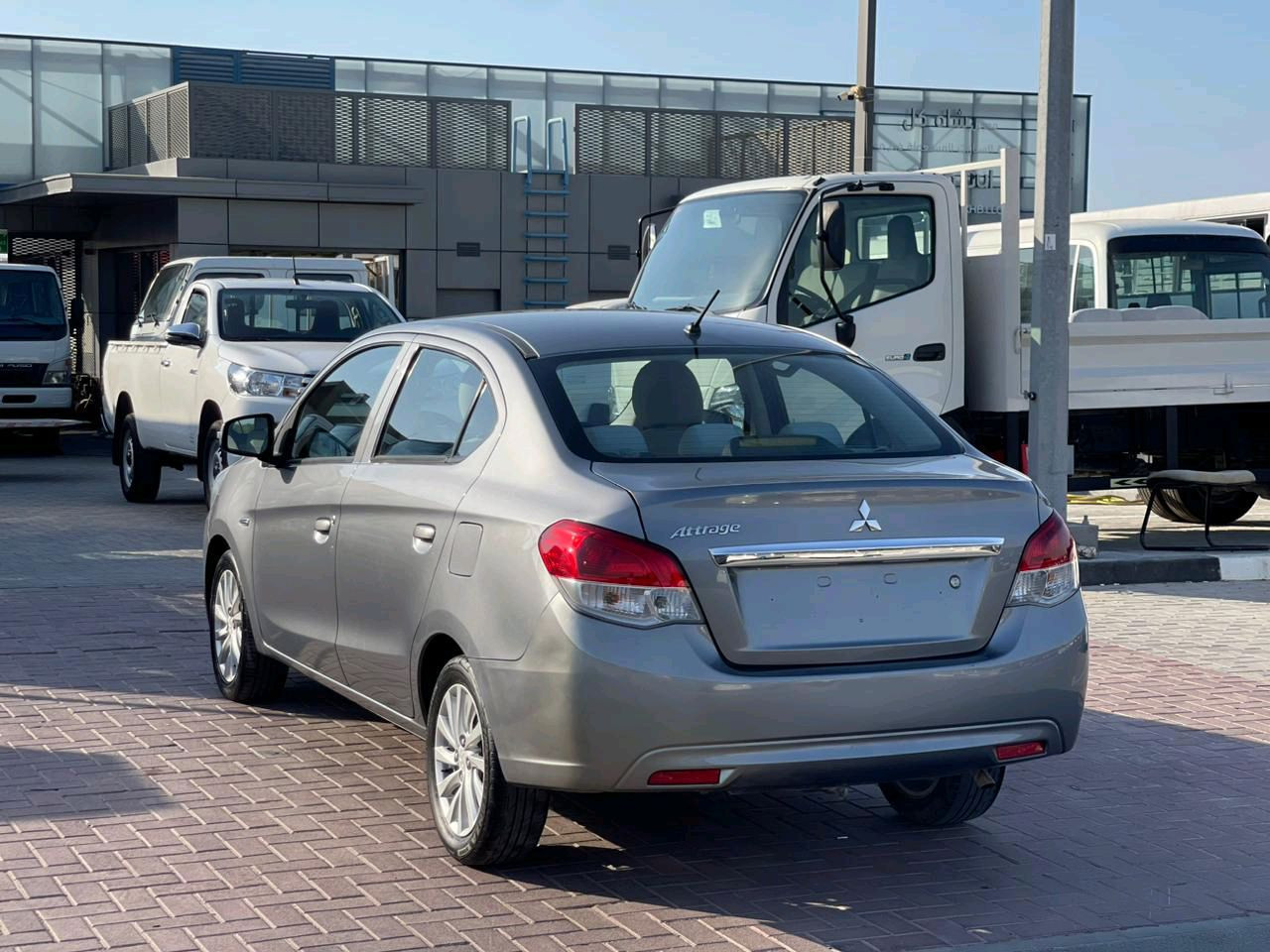 Mitsubishi Attrage - Image 11