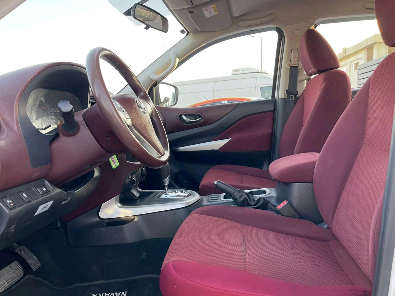 Nissan Navara - Image 6
