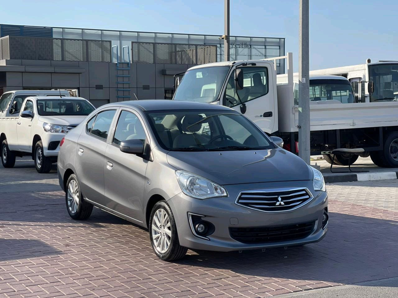 Mitsubishi Attrage - Image 4