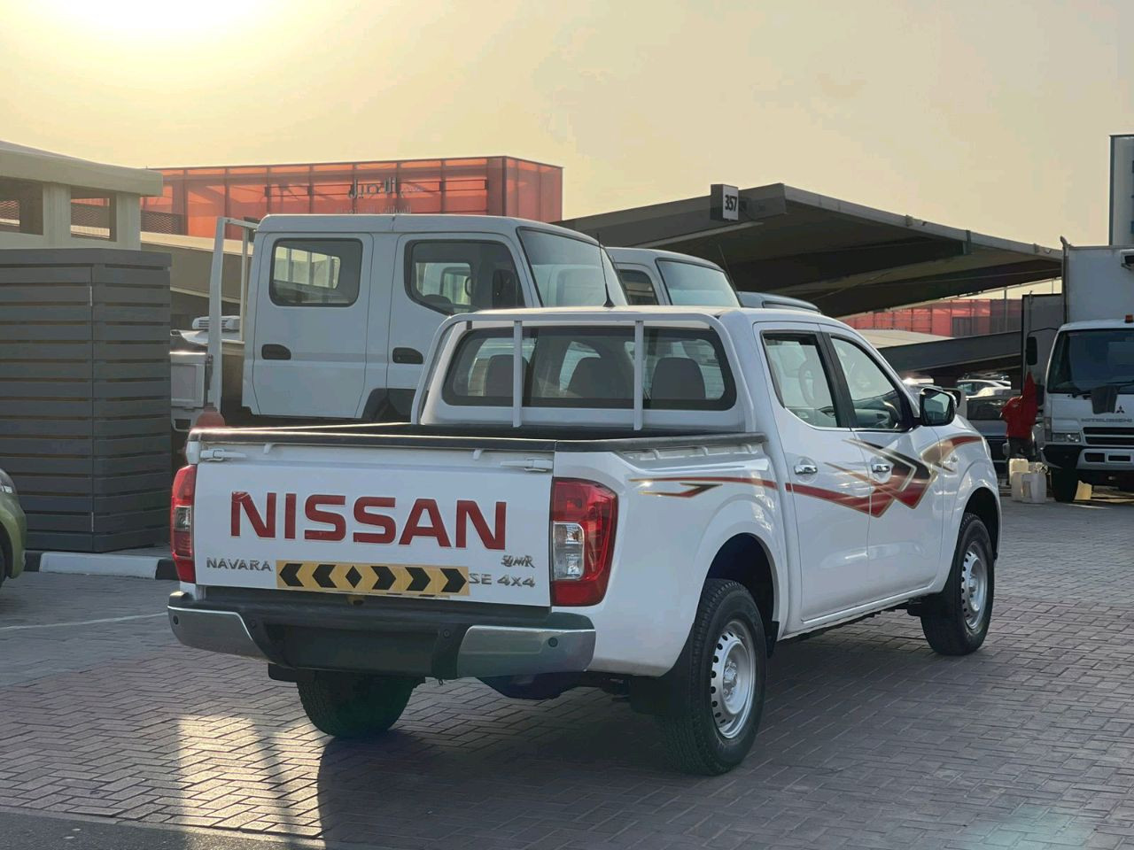 Nissan Navara - Image 4