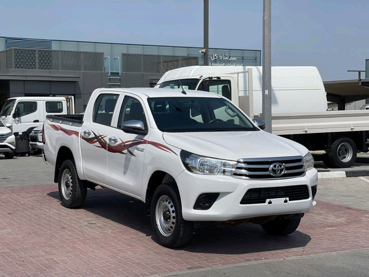 Toyota Hilux - Image 7