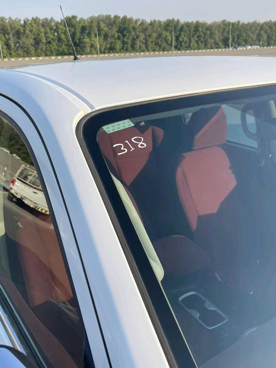 Nissan Navara - Image 8