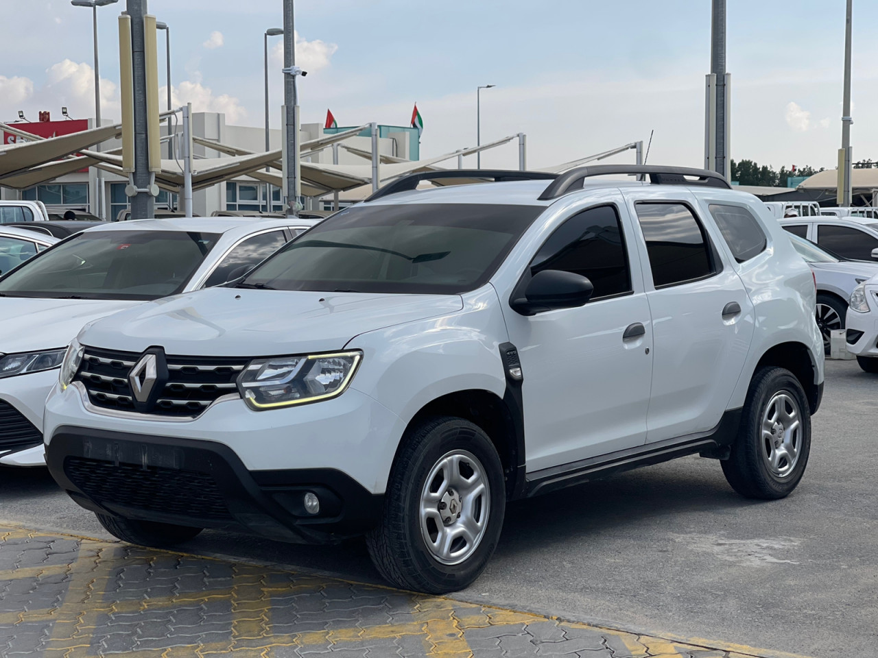 Renault Duster - Image 4