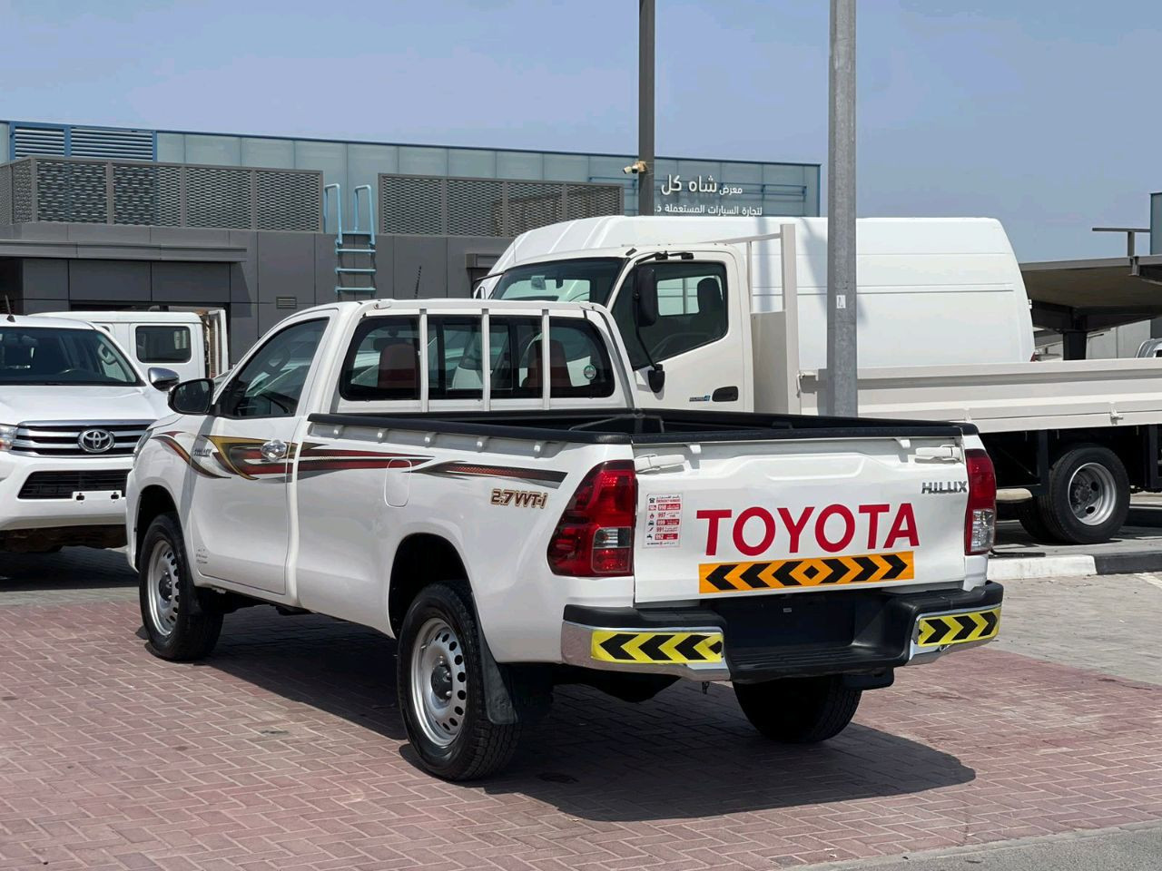Toyota Hilux - Image 7