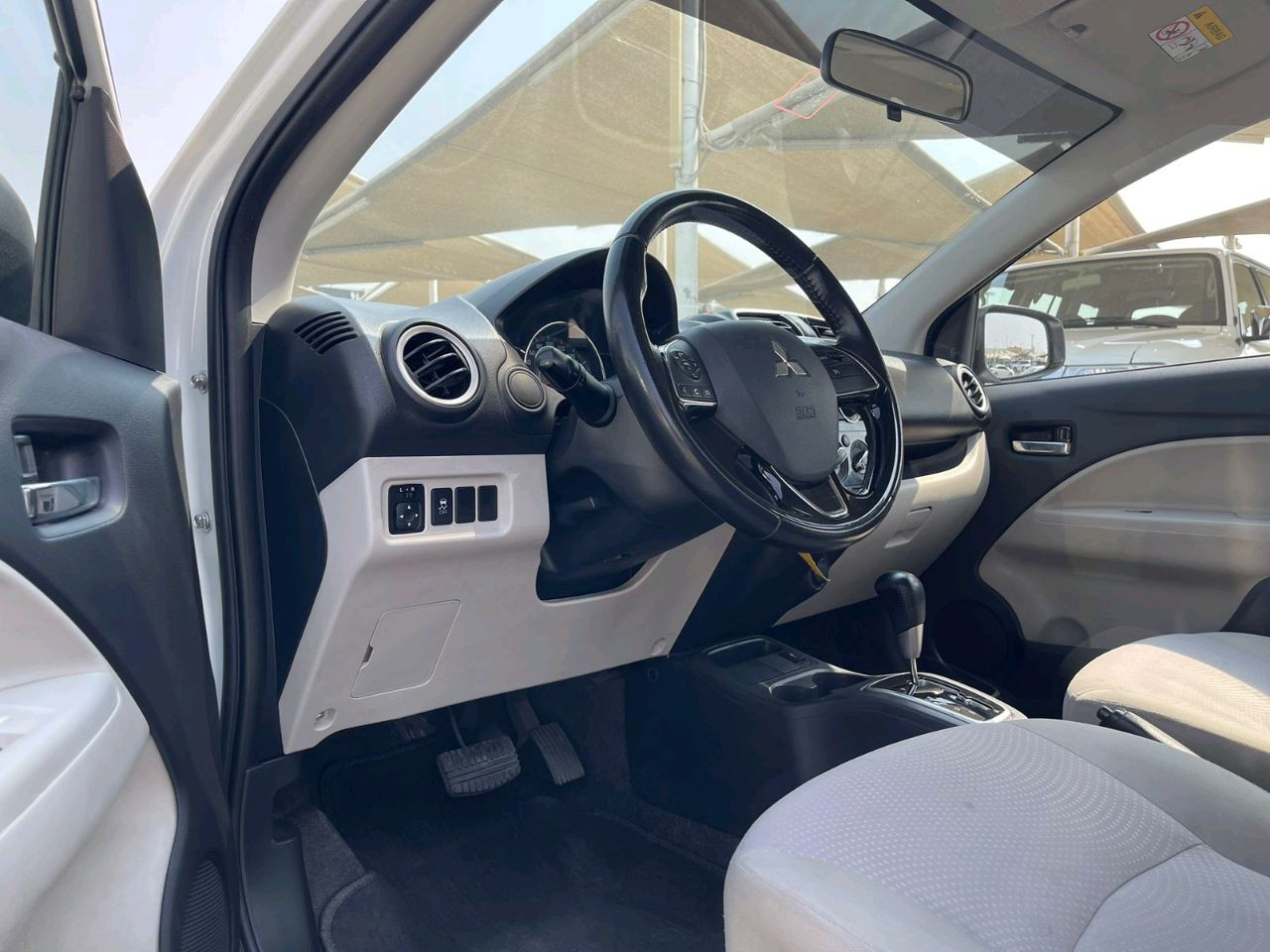 Mitsubishi Attrage - Image 8
