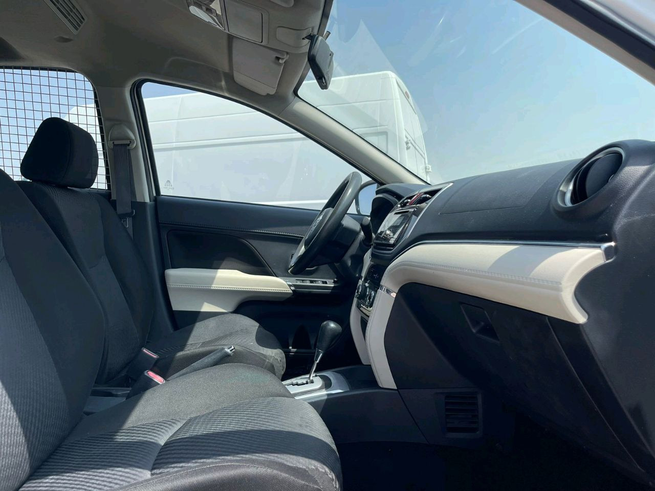 Toyota Rush - Image 7