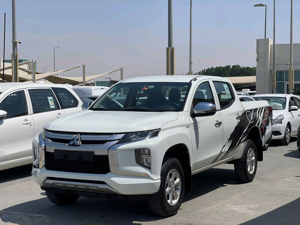 Mitsubishi L200 - Image 4