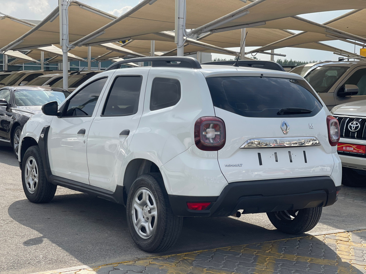 Renault Duster - Image 5