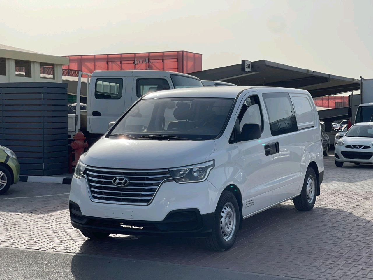 Hyundai H 1 - Image 10