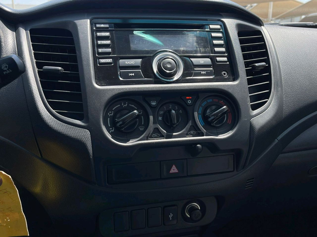 Mitsubishi L200 - Image 11