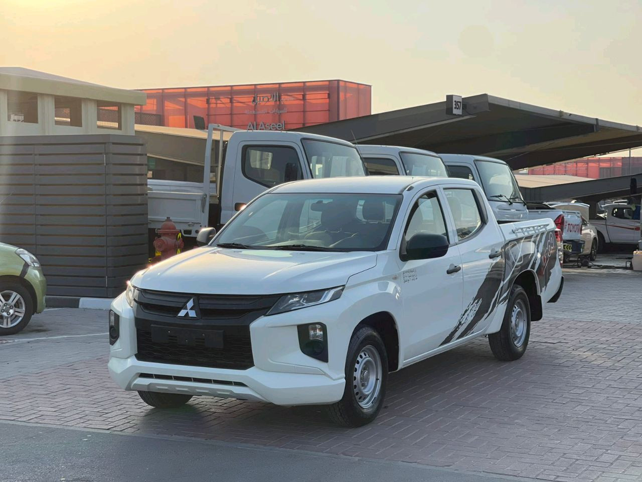 Mitsubishi L200 - Image 5