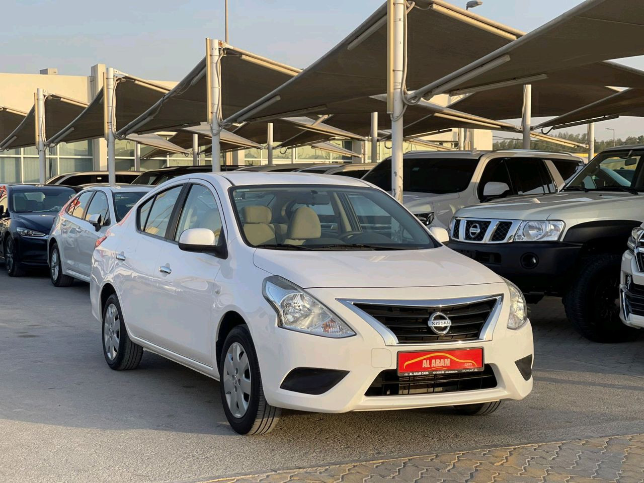 Nissan Sunny - Image 5