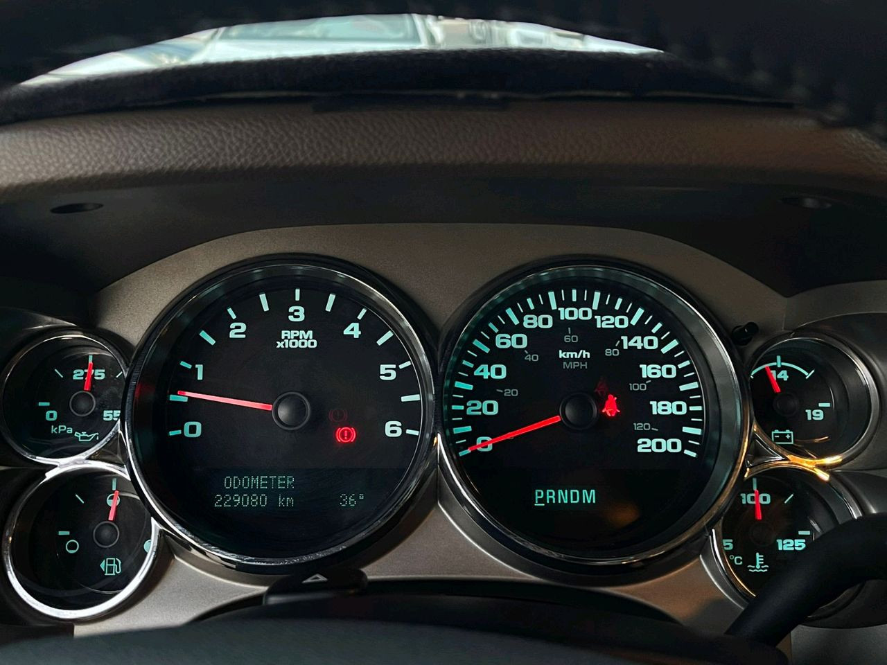 Chevrolet Silverado - Image 11