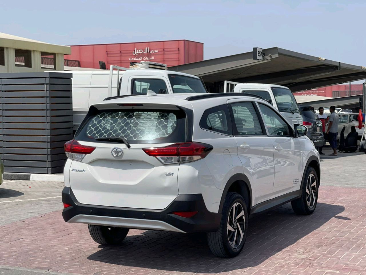 Toyota Rush - Image 11