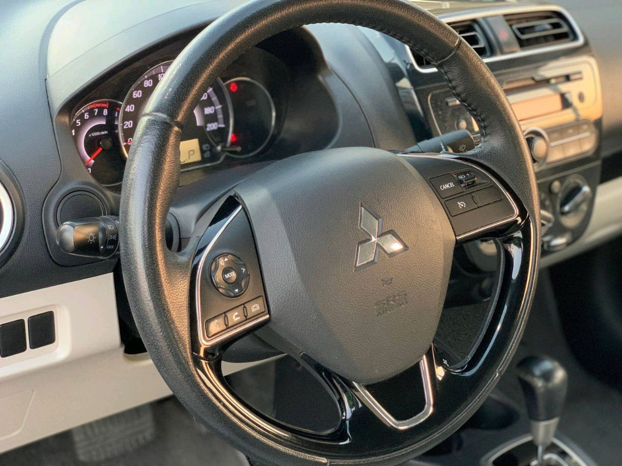 Mitsubishi Attrage - Image 7