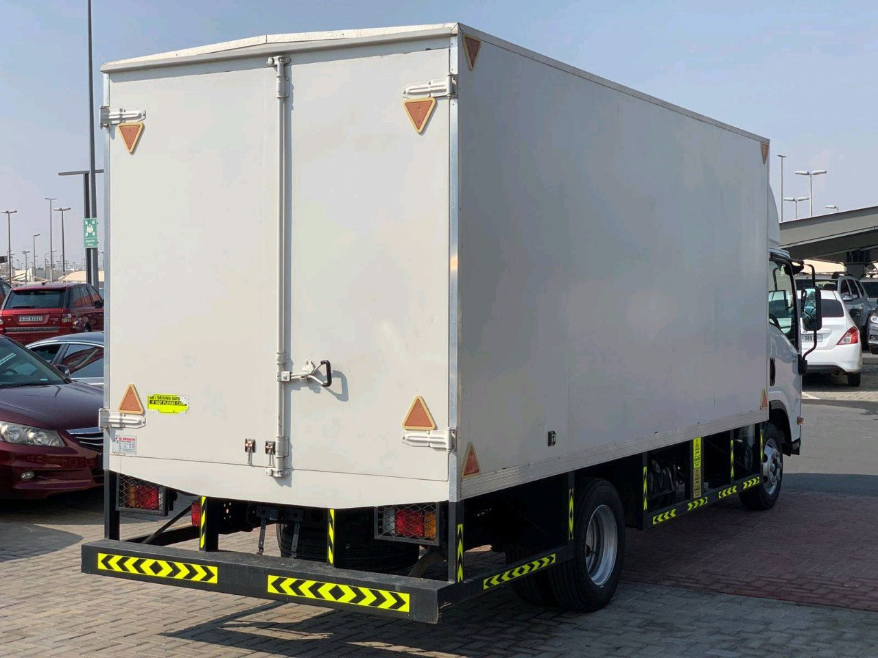 Isuzu Euro - Image 5