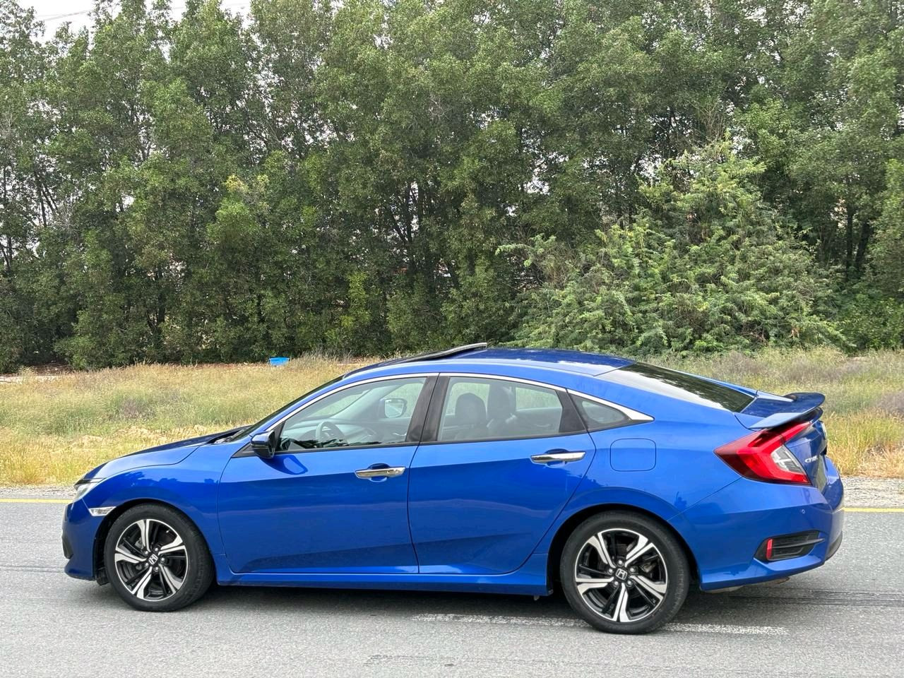 Honda Civic - Image 5