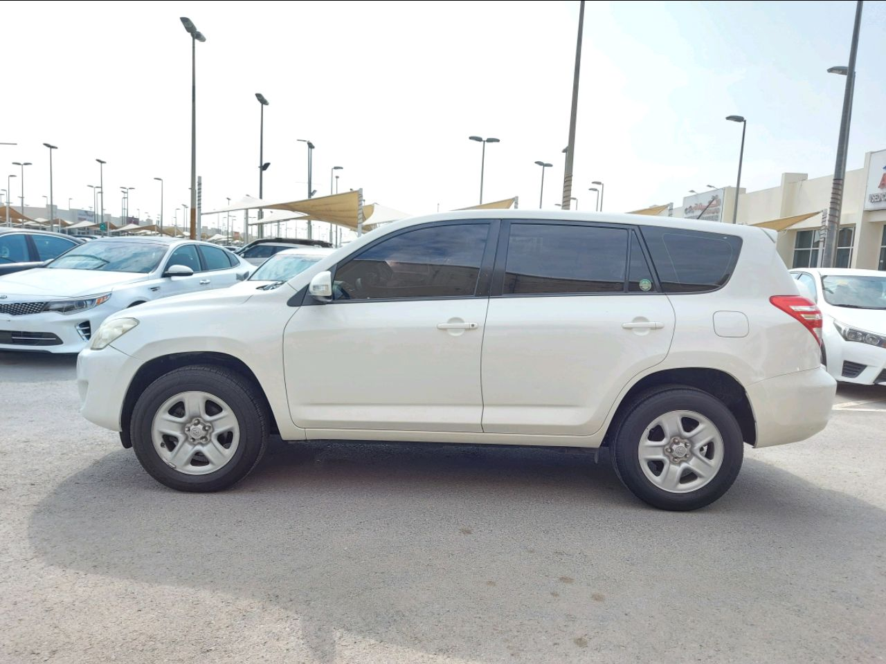 Toyota Rav 4 - Image 5