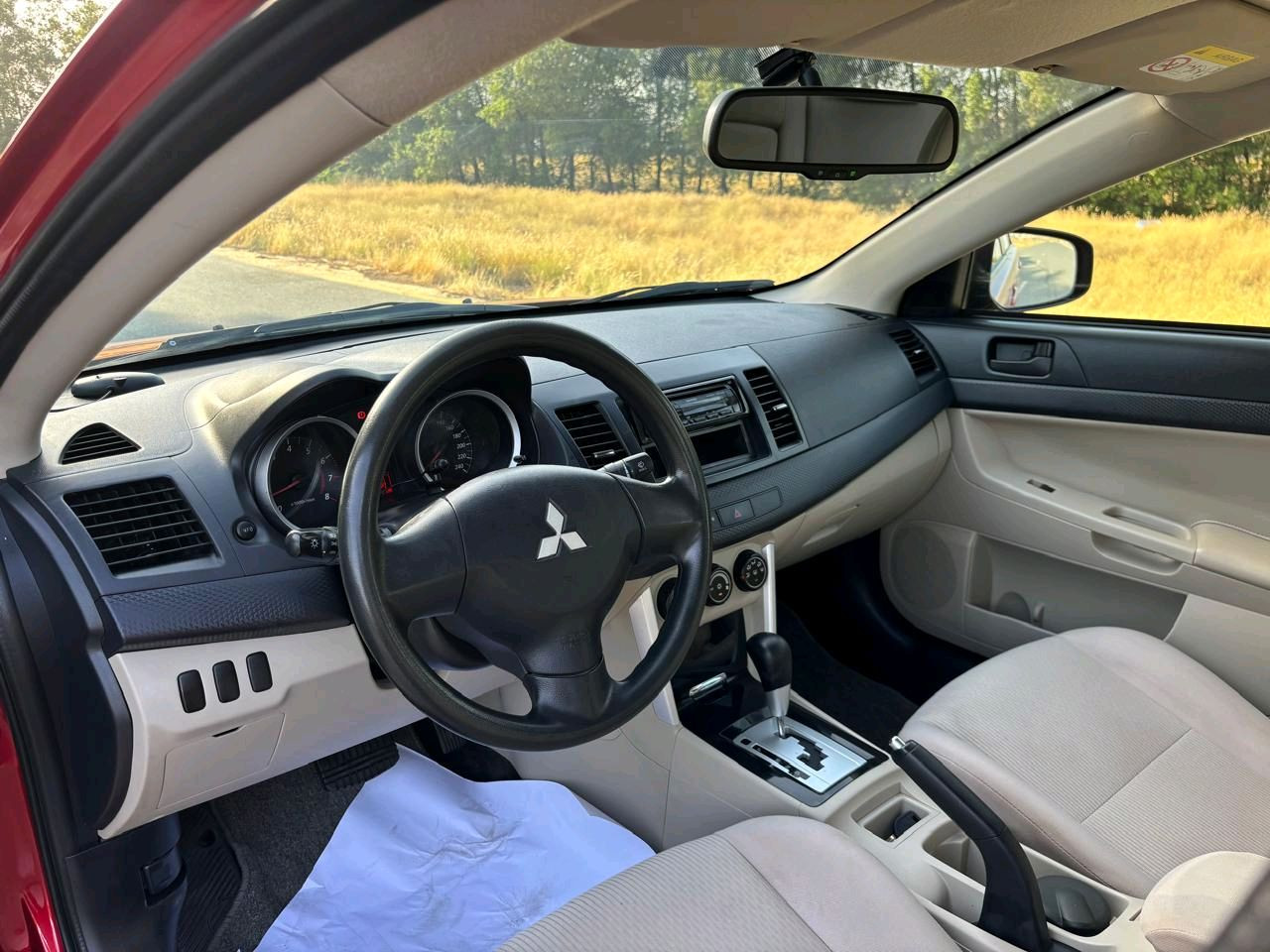 Mitsubishi Lancer - Image 13