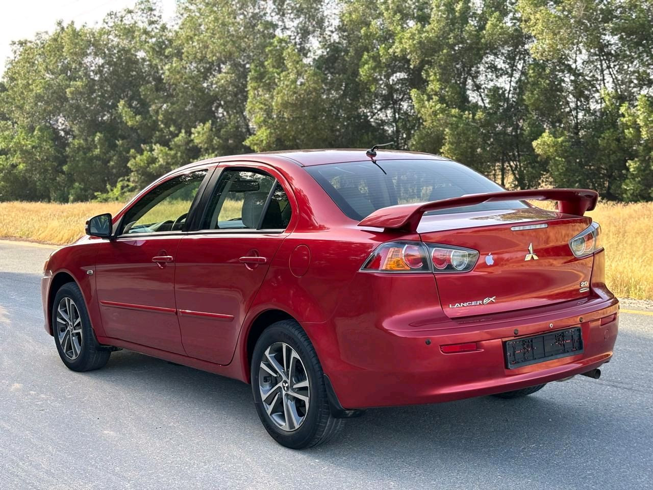 Mitsubishi Lancer - Image 6