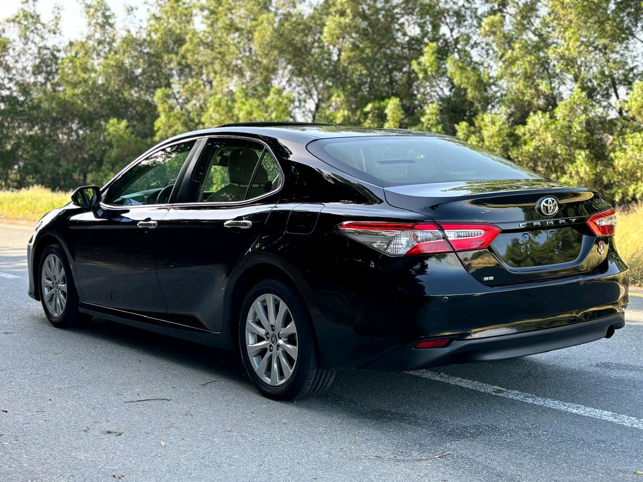 Toyota Camry - Image 7