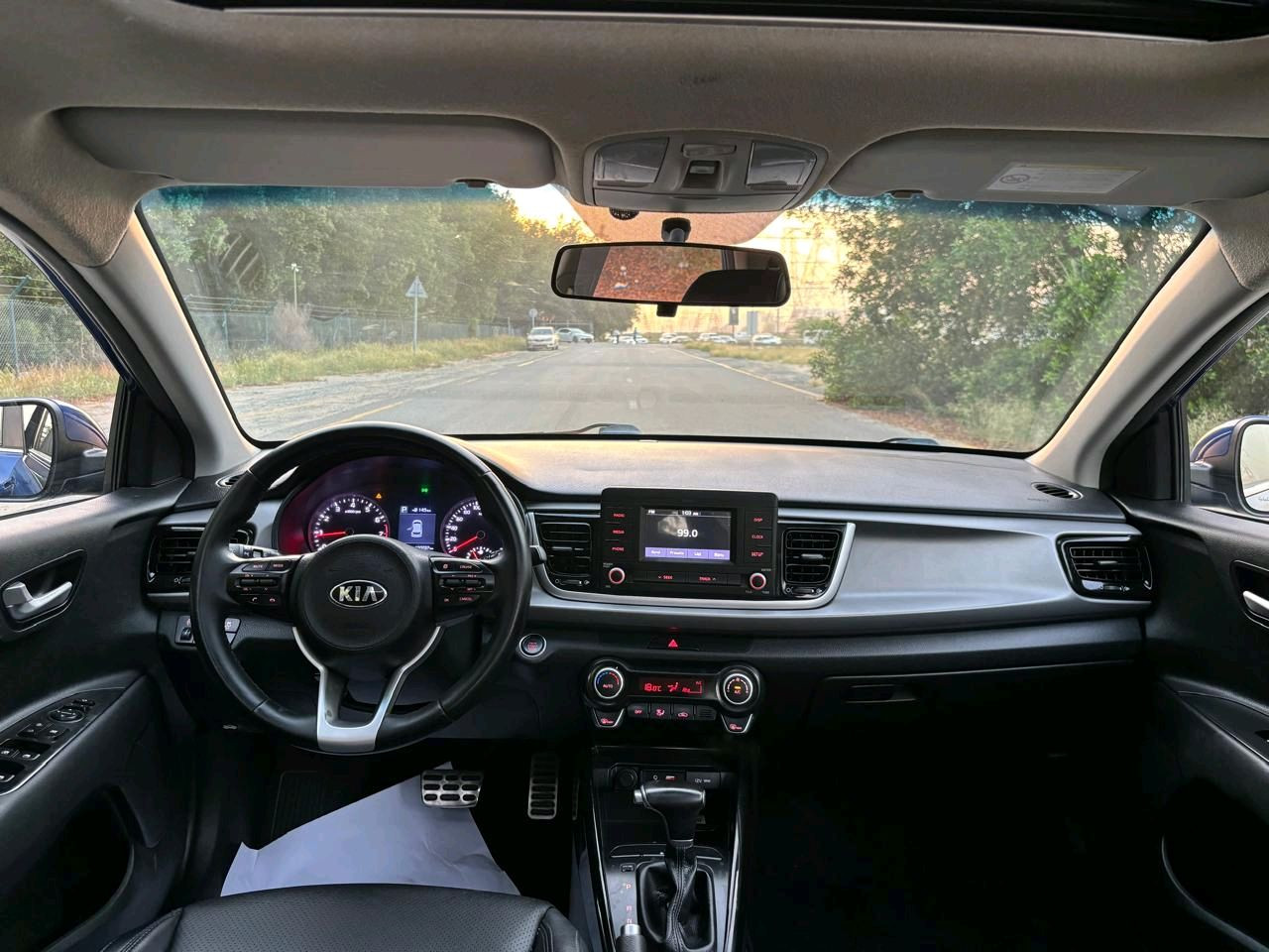 KIA Rio - Image 10