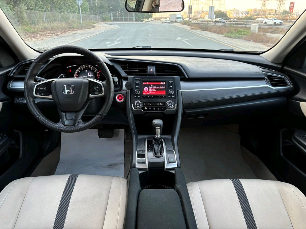 Honda Civic - Image 10