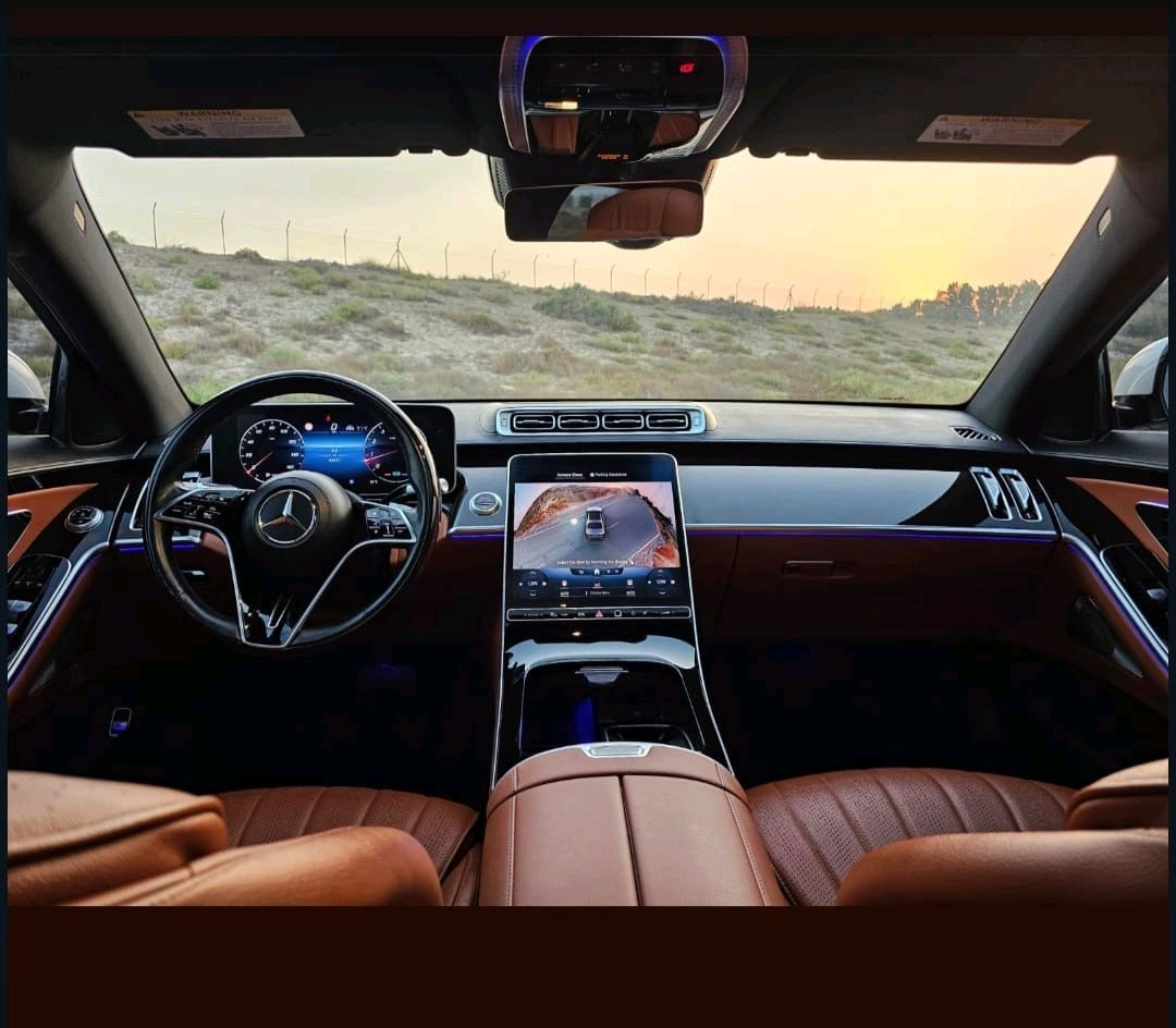 Mercedes Benz S-Class - Image 10