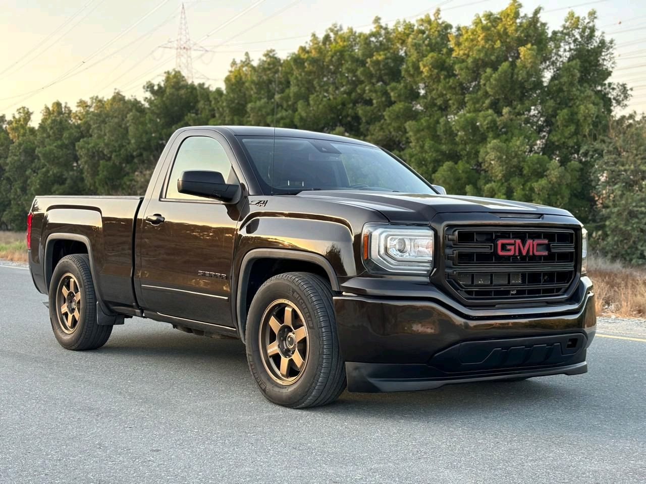 GMC Sierra - Image 3