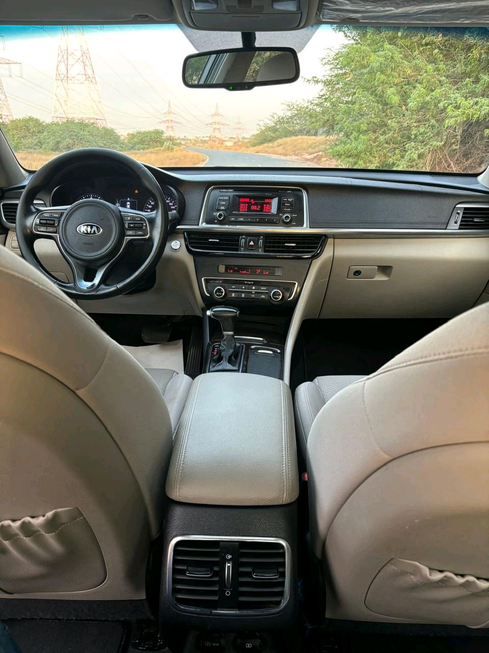 KIA Optima - Image 12